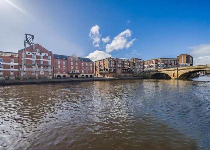 Woodsmill Quay Riverside Apartment - Heart Of York